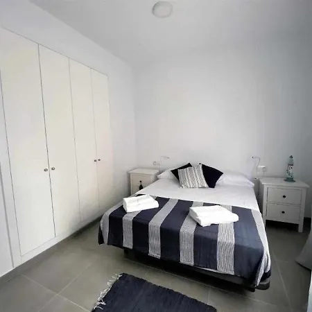 Roses Casc Antic Sl Sant Elm 3 Apartment Exterior photo